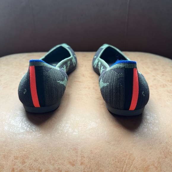 ROTHY’S THE POINT KNIT POINTED TOE FLATS DARK OLIVE GREEN CAMO SIZE 9.5 - Picture 4 of 7